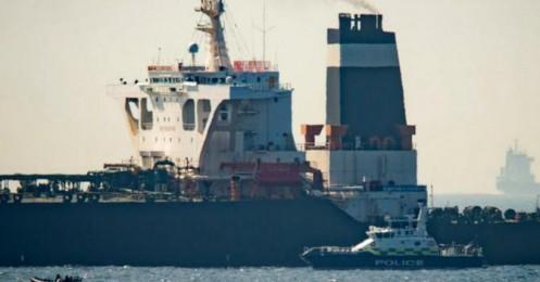 Hải quân Anh bắt tàu chở dầu Iran sang Syria, căng thẳng bùng phát