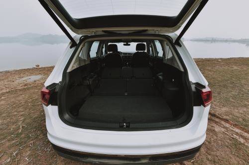 Volkswagen Việt Nam ra mắt SUV 7 chỗ Tiguan Allspace LUXURY