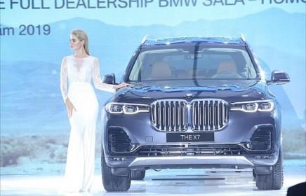 BMW X7 và dòng xe X chính thức ra mắt thị trường Việt Nam