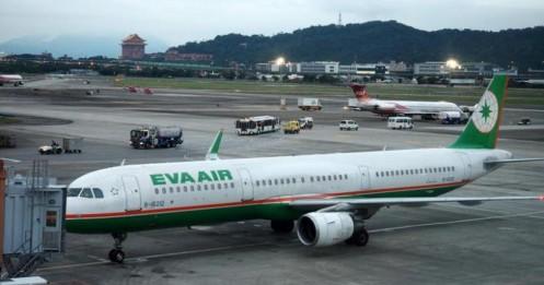 Tiếp viên đình công, Eva Air hủy 37 chuyến bay từ Tân Sơn Nhất
