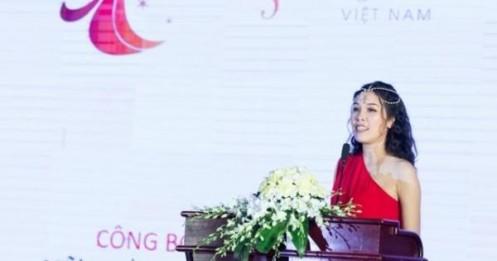 Chân dung Nguyễn Thuỵ Oanh, Trưởng ban tổ chức "Tôn vinh Nữ hoàng thương hiệu Việt Nam"