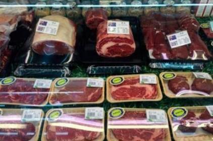 Giá thịt lợn tiếp tục tăng tại Trung Quốc