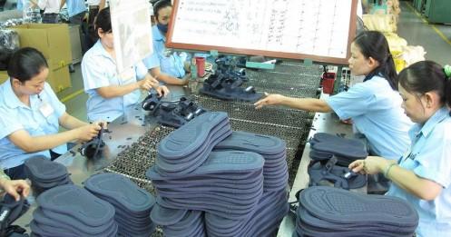 Nhiều hàng hóa sản xuất ở nước ngoài nhưng nhập về ghi sẵn 'made in Vietnam'