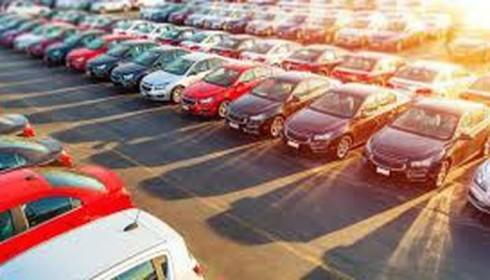 Ôtô nhập khẩu ồ ạt tăng 515%, người mua xe nộp thuế 21.500 tỷ