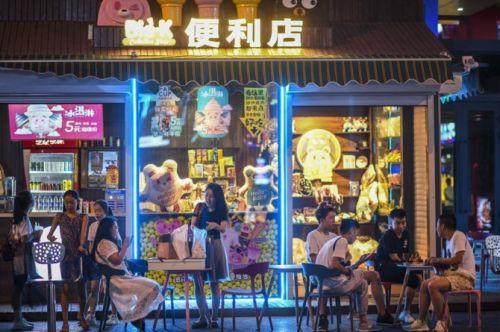 Nền kinh tế ban đêm làm bật dậy tiềm năng tiêu dùng của Trung Quốc