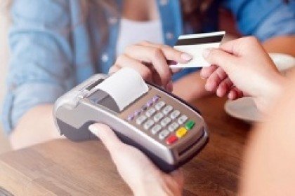 Chặn lách luật cho vay qua thẻ tín dụng