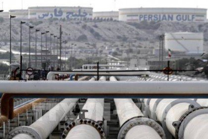 Tập đoàn hóa dầu hàng đầu Saudi Arabia sụt giảm mạnh lợi nhuận