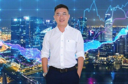 Ông Nguyễn Kim Chi (KIS): “Nhà đầu tư nên thận trọng với cổ phiếu ngân hàng”