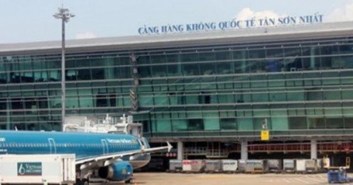 Thị trường hàng không tăng trưởng “nóng”, sân bay Tân Sơn Nhất thành "nút thắt"
