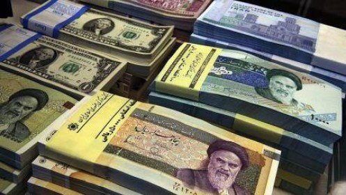 Iran điều chỉnh giá trị đồng rial và đổi tên đồng tiền này