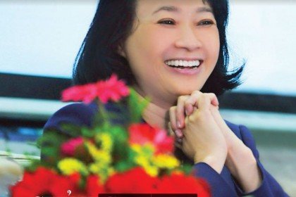 Bà Đặng Thị Hoàng Yến âm thầm xuất hiện, chị em đại gia Việt hồi lực