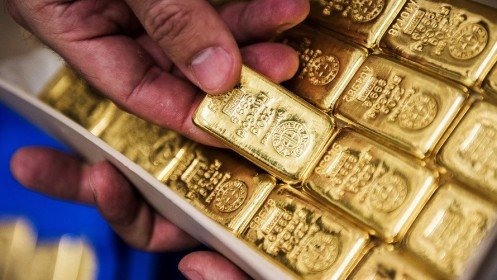 Giữa cơn bão thương mại, vàng thế giới tăng 2% và vượt ngưỡng 1,480 USD