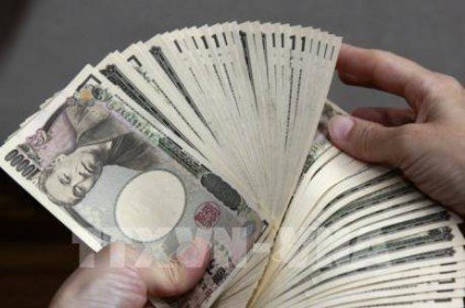 Nhật Bản sẵn sàng can thiệp vào thị trường tiền tệ nếu đồng yen tăng giá mạnh