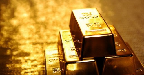 Chứng khoán Mỹ sụt mạnh, vàng tăng dựng đứng vượt mức 1.500USD/ounce