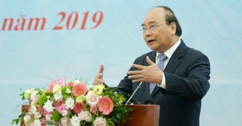 Thủ tướng: Năng suất lao động chưa cao vì còn nhiều điểm nghẽn