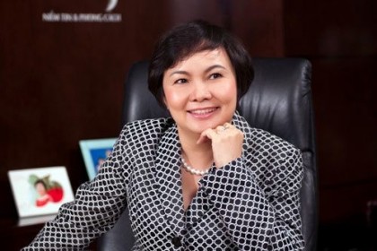 Vàng sôi sục vượt đỉnh, bà chủ hãng vàng số 1 kiếm bộn