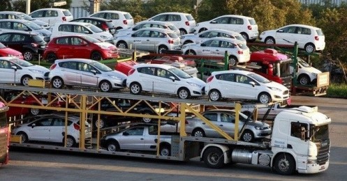Giá trung bình ô tô từ Indonesia chỉ 343 triệu đồng