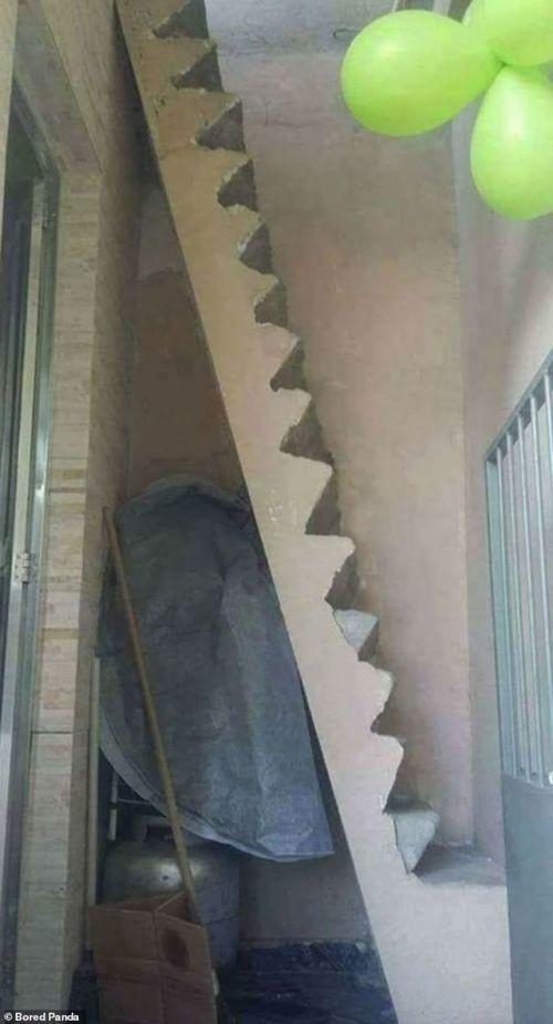 “Nấc thang xuống địa ngục”, những cầu thang được thiết kế khó hiểu nhất thế giới