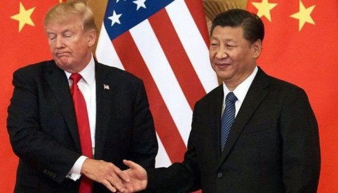 Hoãn áp thuế lên nhiều mặt hàng Trung Quốc: “Ông Trump đã dao động”?