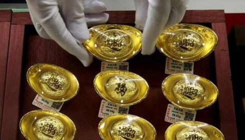 Giữa thương chiến với Mỹ, “Trung Quốc hạn chế nhập khẩu vàng”