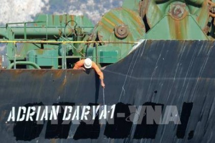 Tàu chở dầu của Iran thay đổi lộ trình hướng tới Thổ Nhĩ Kỳ