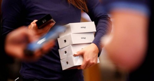 Đợt thuế mới của Mỹ lên Trung Quốc hiệu lực trưa nay, Apple gặp áp lực?