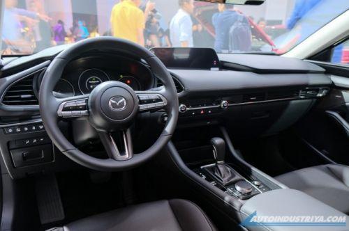 Mazda3 2020 lộ diện tại Việt Nam, chuẩn bị ra mắt