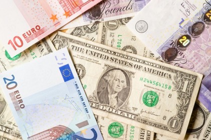 Tỷ giá ngoại tệ ngày 15/9, USD giảm, bảng Anh tăng giá