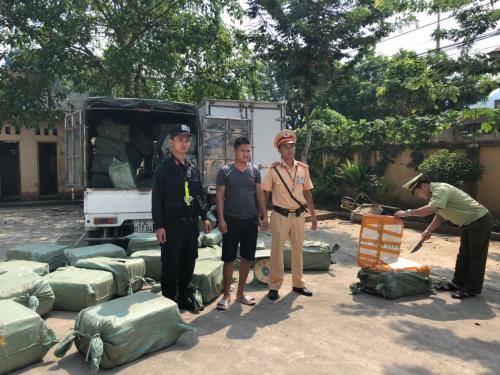 2,3 tấn nầm lợn nhập lậu bị chặn đứng tại Lạng Sơn