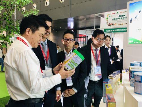 Vinamilk gây ấn tượng với thị trường tỷ dân Trung Quốc