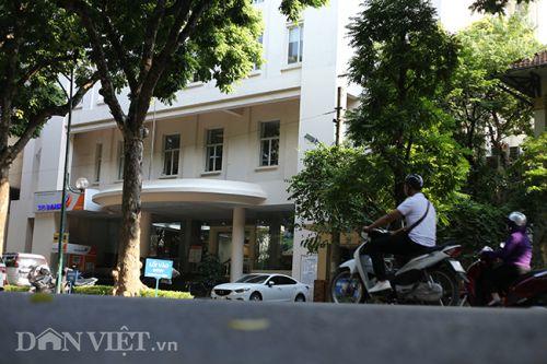 Ảnh: Khám phá "phố Wall" của Hà Nội với hàng chục trụ sở ngân hàng