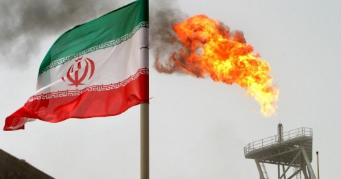 Mỹ trừng phạt nhiều cá nhân, tổ chức của Trung Quốc vì cố tình mua dầu Iran