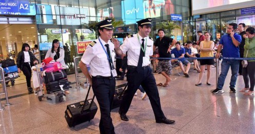 Hãng bay của tỉ phú Phạm Nhật Vượng  tổ chức chuỗi ngày hội tuyển sinh phi công