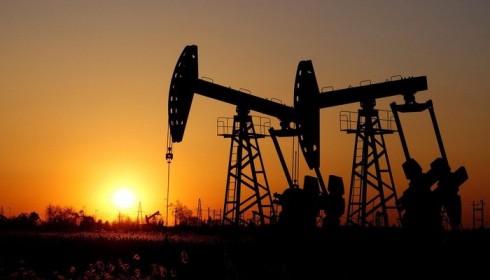 Tuần này, giá dầu sụt hơn 4%