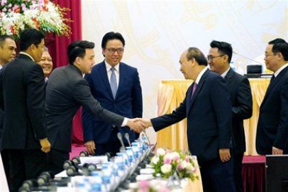 10,4 tỷ USD từ Hàn Quốc và Trung Quốc đổ vào mua cổ phần doanh nghiệp Việt
