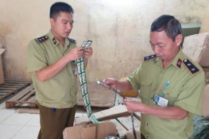 Chặn đứng hàng loạt sản phẩm Trung Quốc nhập lậu vào Việt Nam