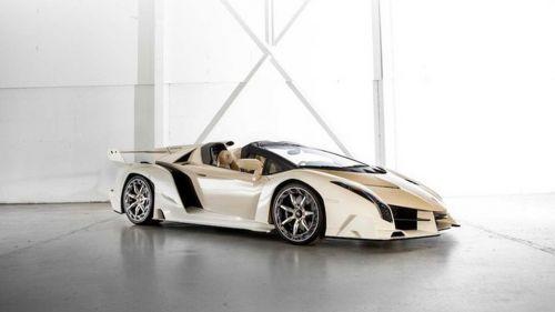 Lamborghini Veneno Roadster được đấu giá 8,3 triệu USD