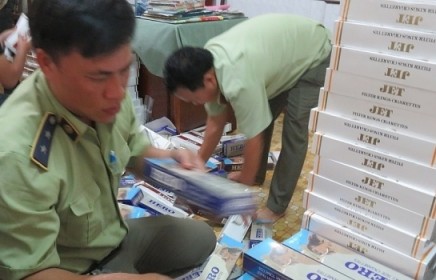 Thu giữ trên 4.300 gói thuốc lá nhập lậu tại Long An