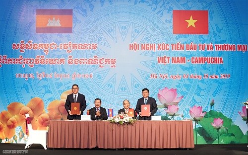 Thủ tướng: Mỗi doanh nghiệp đầu tư sang Campuchia phải là một đại sứ