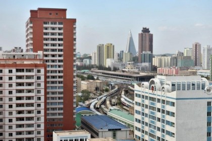 Vì sao Triều Tiên bất ngờ bịt kín cửa sổ cao ốc ở Bình Nhưỡng?