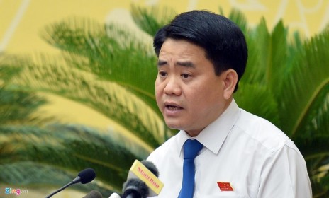 Chủ tịch Nguyễn Đức Chung phân trần vụ nước sạch Hà Nội có 'mùi lạ'