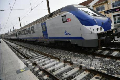 Pháp: Dịch vụ tàu hỏa tại nhiều vùng gián đoạn vì đình công