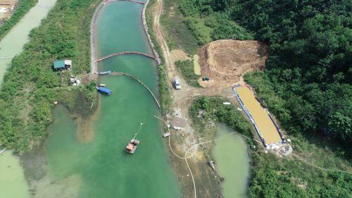 Quá trình xử lý dầu thải ở đầu nguồn nước sông Đà