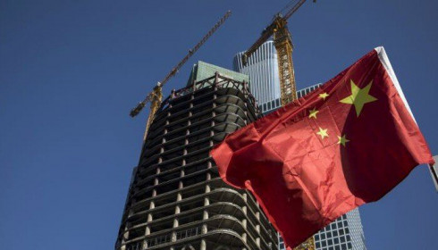 Kinh tế đối mặt nguy cơ sụt tốc dưới 6%, Trung Quốc có lo lắng?
