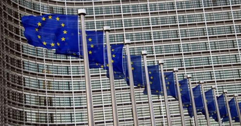 Các “đại gia” dầu khí chi bộn tiền tác động chính sách khí hậu của EU