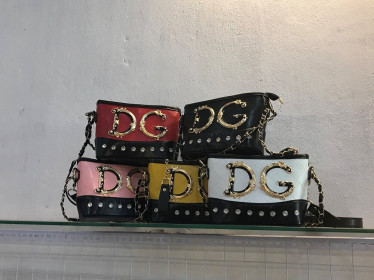 Túi xách Gucci, Chanel, Dior, DG giá 30.000 đồng