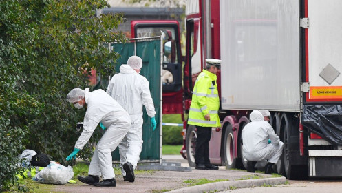 Vụ 39 người chết trong container ở Anh: Điều tra xuyên biên giới
