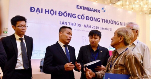 Sau ồn ào ghế 'nóng', đại hội cổ đông Eximbank dời năm sau