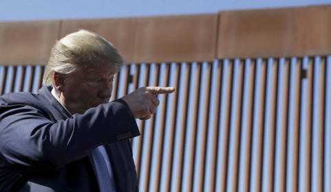 Tổng thống Trump nói tường biên giới dễ vá sau thông tin bị khoan thủng