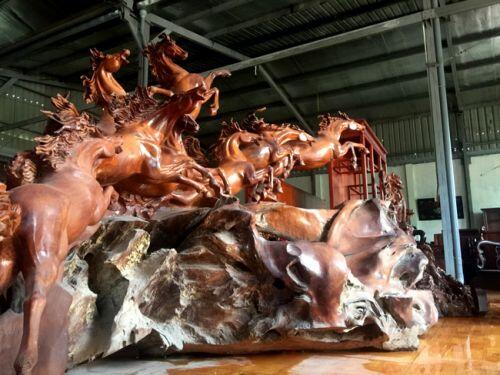 Siêu phẩm gốc cây chỏng chơ bên suối, giá 7 tỷ đại gia Hưng Yên không bán